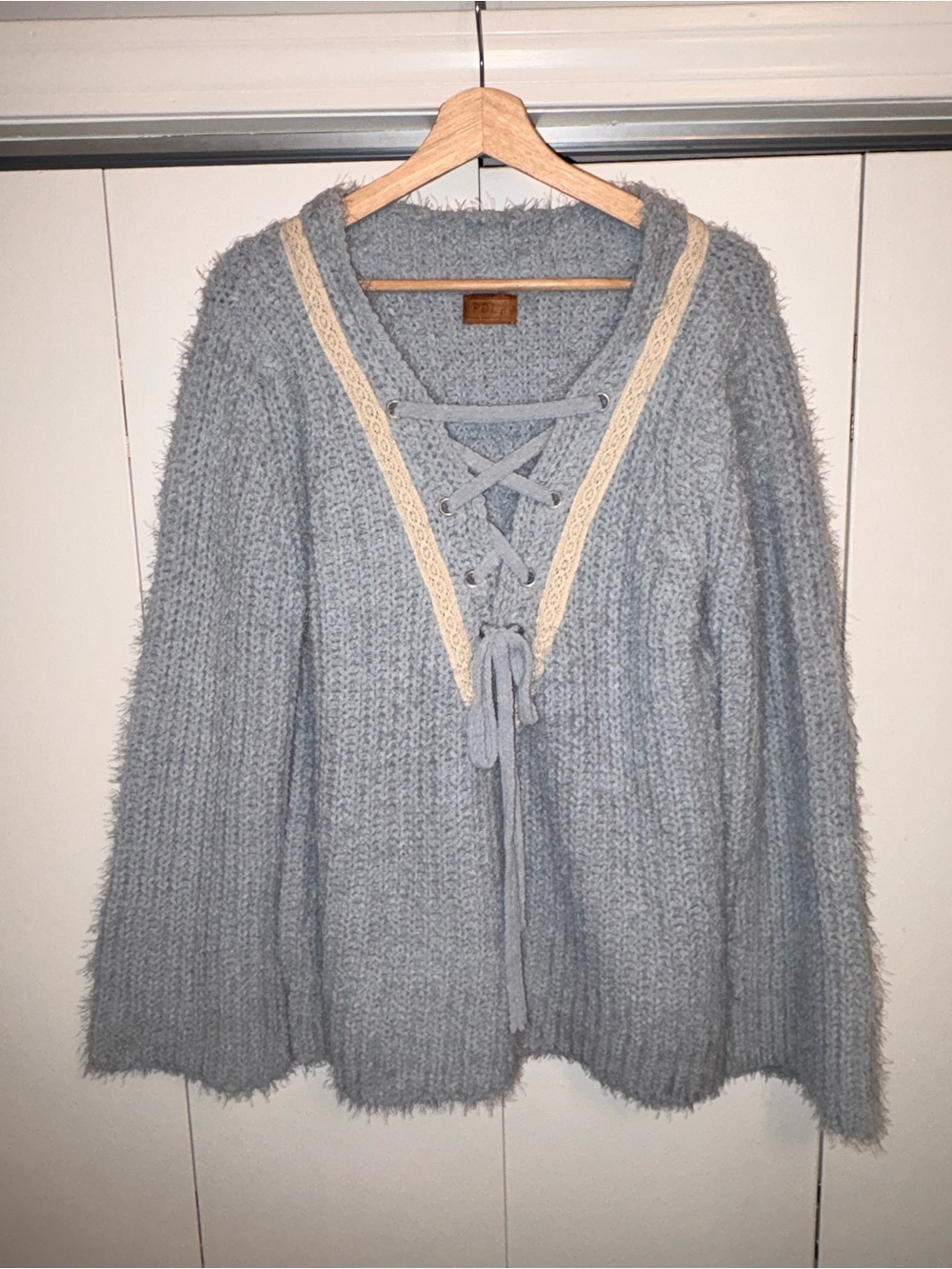 Pol Baby Blue Chunky Oversized V-Neck Size Small Sweater